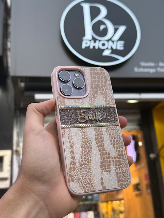 Case Smaile famme