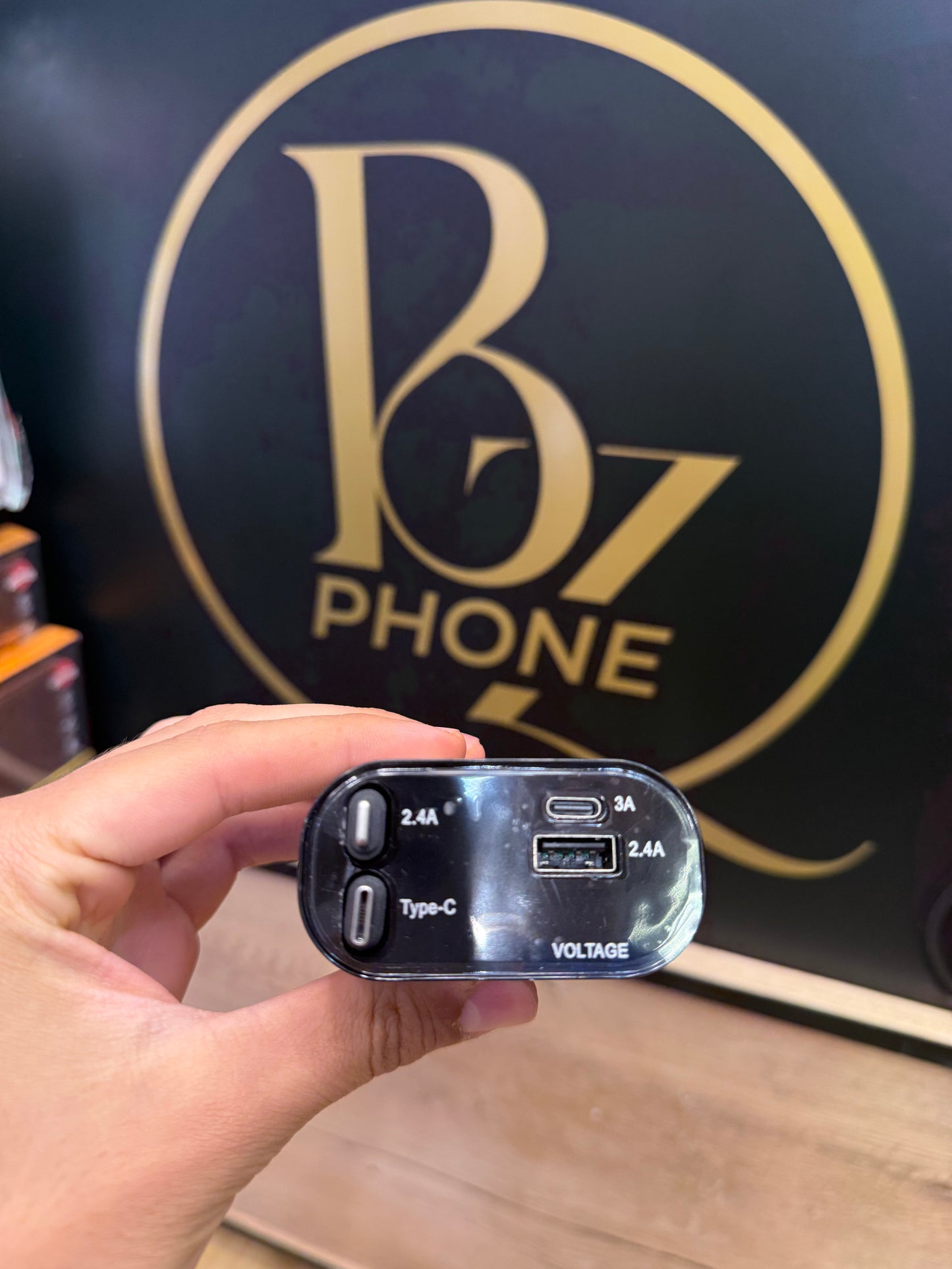 ANKER 4-in-1 car charger